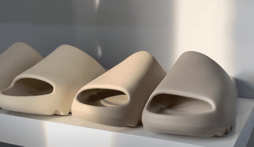 Do Yeezy slides run small or big